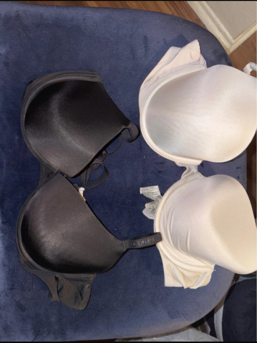 Calvin Klein Dual-Pack Smooth T-Shirt Bras - Black & White
